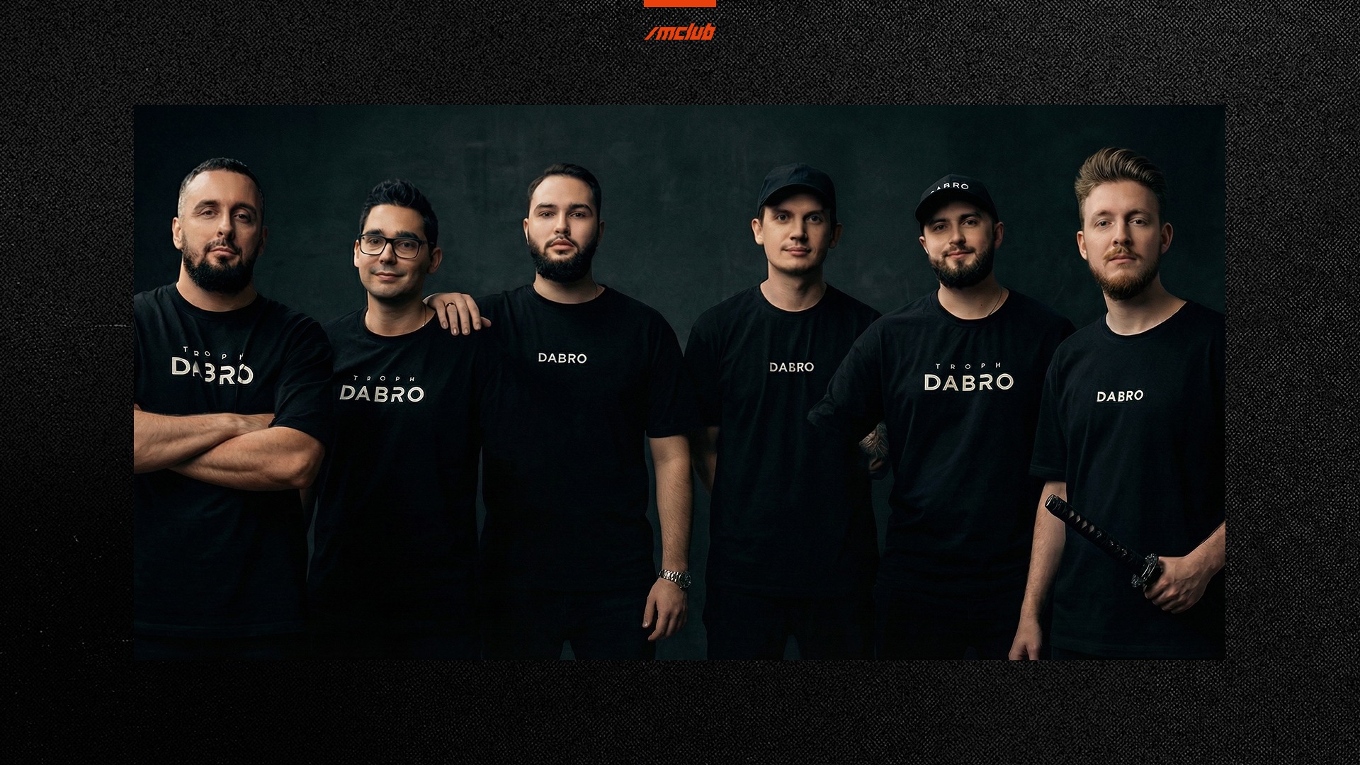 Да хоть групповую фотосессию из шакальных фото